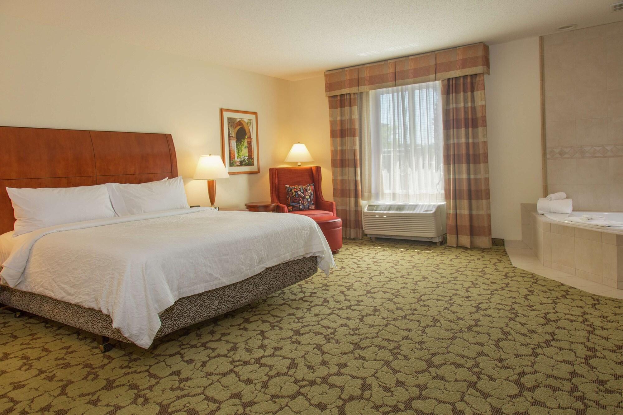 Hilton Garden Inn Myrtle Beach/Coastal Grand Mall Екстериор снимка