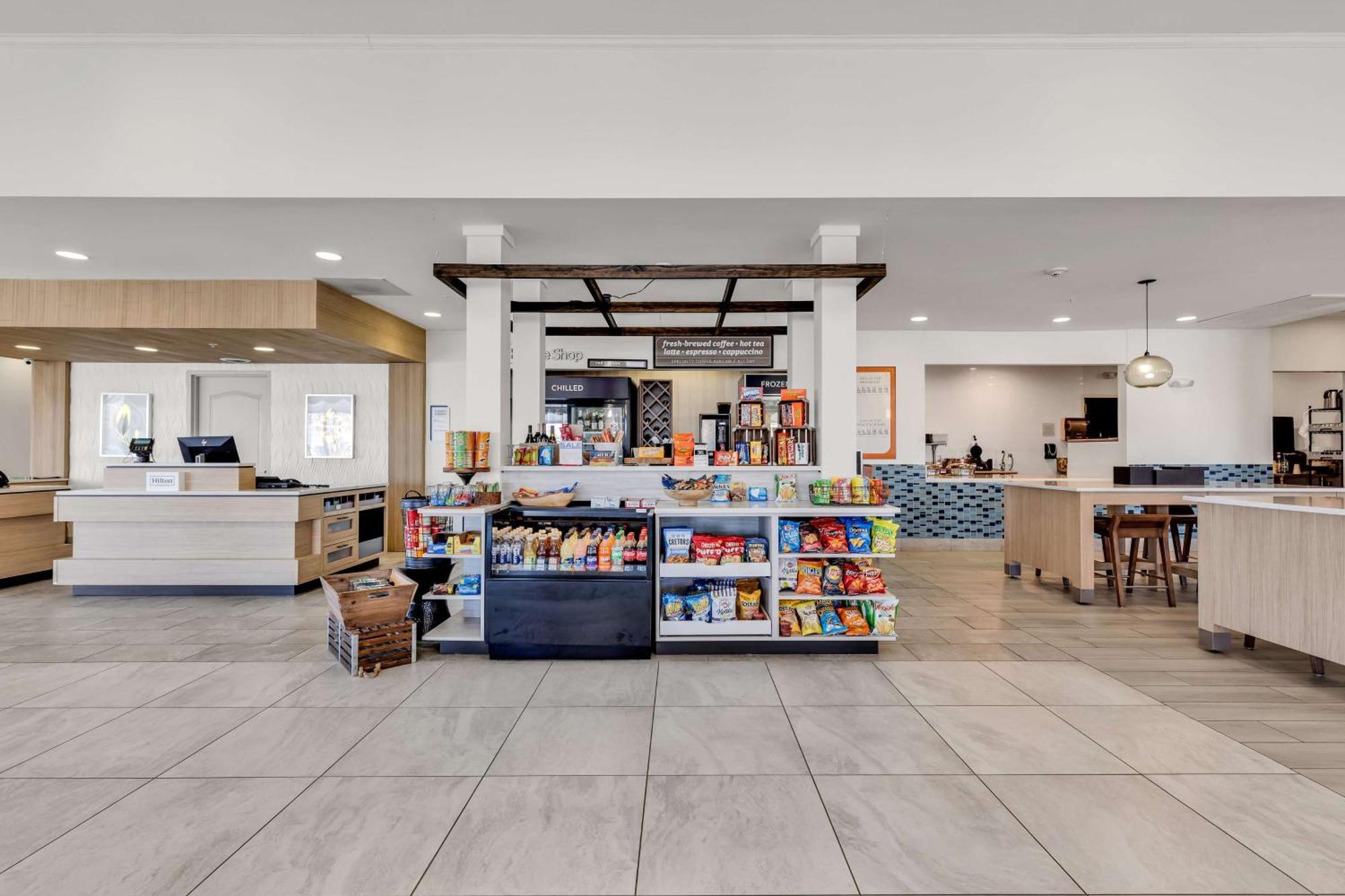 Hilton Garden Inn Myrtle Beach/Coastal Grand Mall Екстериор снимка